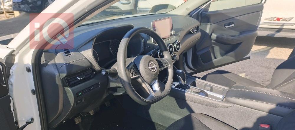 نيسان سنترا